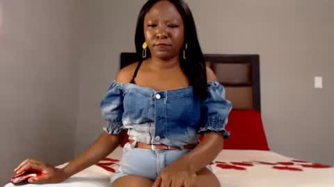 Snapshot of africasoil chatting on March 31, 9:43 am Africasoil online show from March 31, 9:43 am