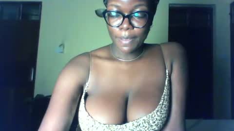 afrilola online show from June 11, 8:18 pm