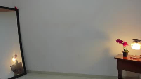 Lorena online show from February 12, 3:27 pm