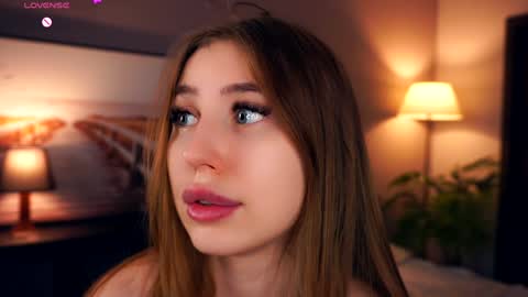 Snapshot of afroditacaree chatting on December 3, 10:06 am Kind sensual Emma fav pattern 2266 online show from December 3, 10:06 am