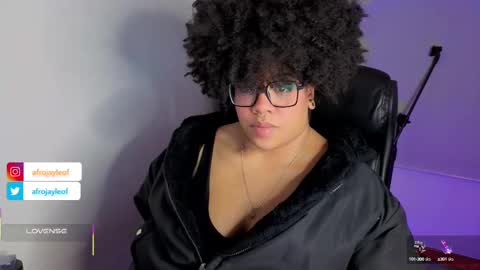 Snapshot of afrojayleof chatting on September 20, 11:06 pm Jayle online show from September 20, 11:06 pm