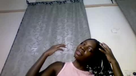 Snapshot of afronubians_ chatting on February 3, 10:14 am pink and josphen online show from February 3, 10:14 am