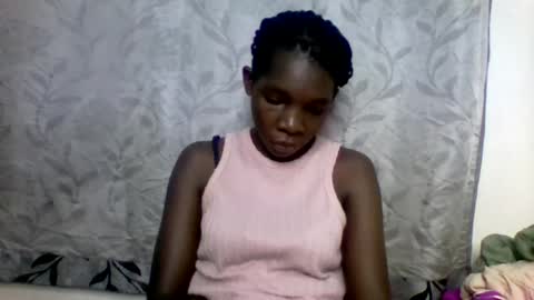 Snapshot of afronubians_ chatting on February 4, 8:24 am pink and josphen online show from February 4, 8:24 am