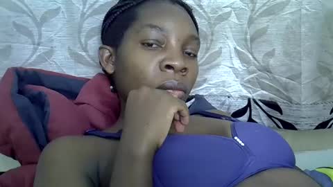 Snapshot of afronubians_ chatting on February 24, 6:58 pm pink and josphen online show from February 24, 6:58 pm