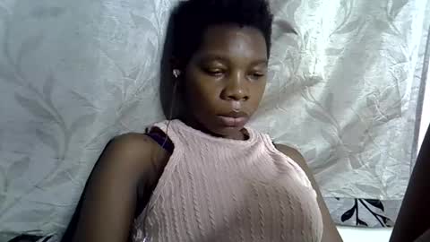 Snapshot of afronubians_ chatting on March 4, 5:21 am pink and josphen online show from March 4, 5:21 am