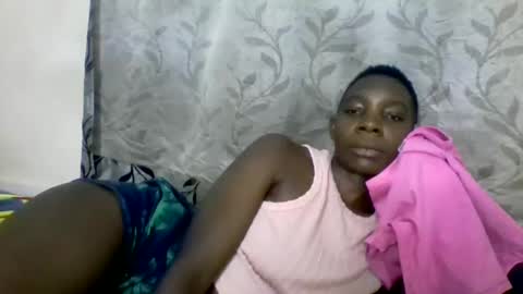 Snapshot of afronubians_ chatting on March 8, 6:05 pm pink and josphen online show from March 8, 6:05 pm