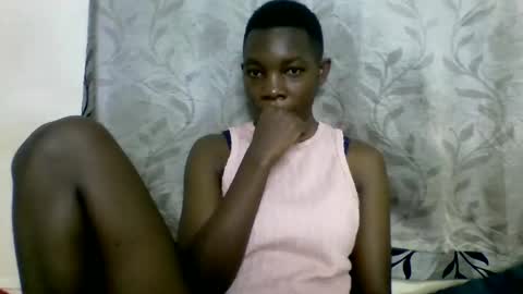 Snapshot of afronubians_ chatting on March 10, 5:11 am pink and josphen online show from March 10, 5:11 am