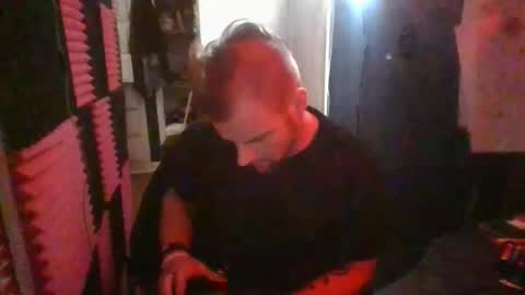 Snapshot of afterhourg chatting on October 30, 10:16 am afterhourg online show from October 30, 10:16 am