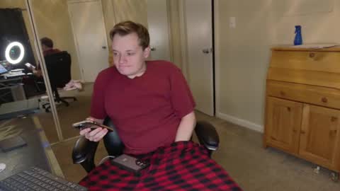 Snapshot of aftersmile88 chatting on March 6, 4:08 am TheAftersmile88 online show from March 6, 4:08 am