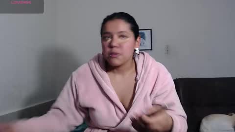 Agatha online show from December 15, 3:33 am