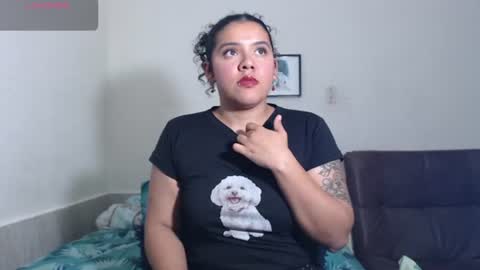 Snapshot of agata_c chatting on June 13, 2:42 am Agatha online show from June 13, 2:42 am