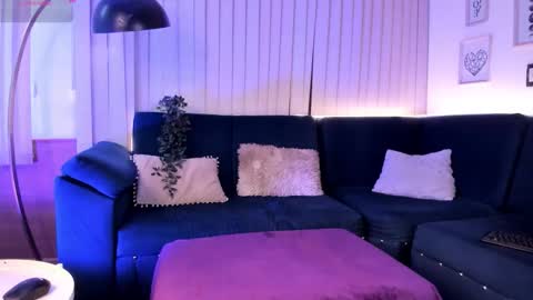 Snapshot of agata_volkov chatting on February 27, 8:53 pm Agata Volkov online show from February 27, 8:53 pm