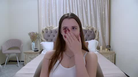 Snapshot of agataaisitt chatting on January 29, 8:35 pm Agata Aisitt online show from January 29, 8:35 pm