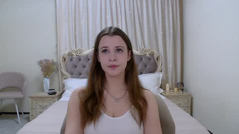 Snapshot of agataaisitt chatting on February 3, 8:35 pm Agata Aisitt online show from February 3, 8:35 pm