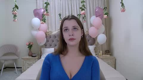 Snapshot of agataaisitt chatting on February 26, 9:27 pm Agata Aisitt online show from February 26, 9:27 pm