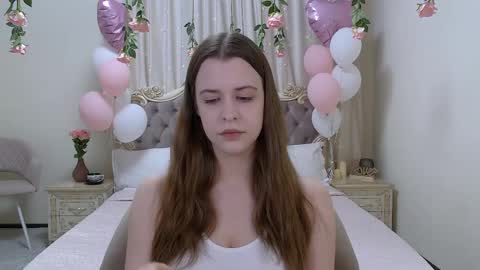 Snapshot of agataaisitt chatting on March 12, 5:38 pm Agata Aisitt online show from March 12, 5:38 pm