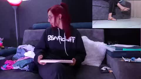 Agata Collinss online show from October 5, 6:01 am