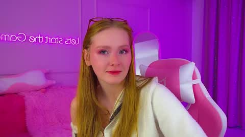 AgataFoxley online show from October 12, 6:12 am