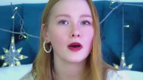 Snapshot of agatafoxley chatting on December 17, 6:14 pm AgataFoxley online show from December 17, 6:14 pm