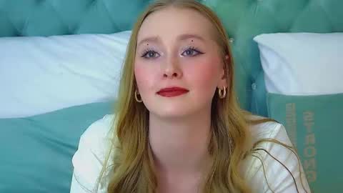 Snapshot of agatafoxley chatting on January 31, 7:11 pm AgataFoxley online show from January 31, 7:11 pm