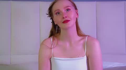 Snapshot of agatafoxley chatting on February 21, 6:20 pm AgataFoxley online show from February 21, 6:20 pm