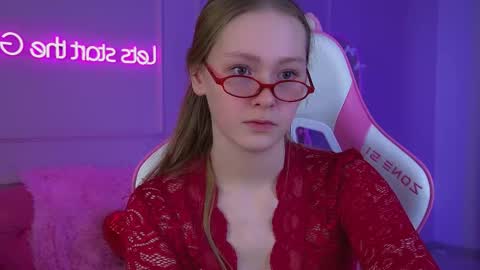 Snapshot of agatafoxley chatting on February 27, 6:57 am AgataFoxley online show from February 27, 6:57 am