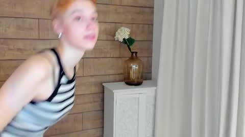 Snapshot of agatagate chatting on February 1, 4:22 am AgataGate online show from February 1, 4:22 am