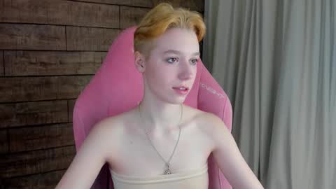 Snapshot of agatagate chatting on February 8, 4:27 am AgataGate online show from February 8, 4:27 am