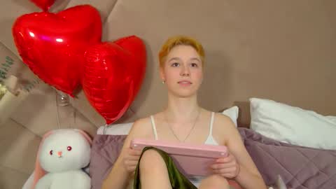 Snapshot of agatagate chatting on February 12, 4:13 pm AgataGate online show from February 12, 4:13 pm