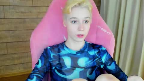 Snapshot of agatagate chatting on March 5, 3:30 pm AgataGate online show from March 5, 3:30 pm