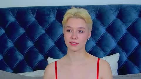 Snapshot of agatagate chatting on March 12, 3:18 pm AgataGate online show from March 12, 3:18 pm