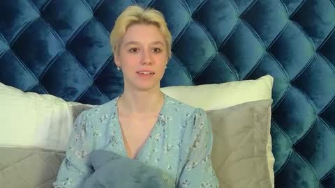 Snapshot of agatagate chatting on April 10, 3:23 am AgataGate online show from April 10, 3:23 am