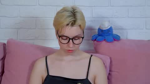 Snapshot of agatagate chatting on April 15, 3:24 am AgataGate online show from April 15, 3:24 am