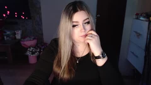 Snapshot of agatasweeti chatting on January 17, 8:22 pm Agata online show from January 17, 8:22 pm