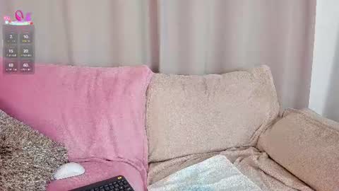 Snapshot of agatha__milf chatting on June 19, 2:27 am Elon M 3 online show from June 19, 2:27 am