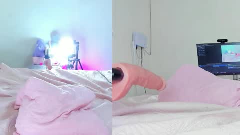 Snapshot of agatha_asthon chatting on October 8, 2:09 am agatha_asthon online show from October 8, 2:09 am