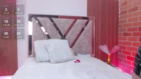 Agathaa white online show from November 29, 11:13 am