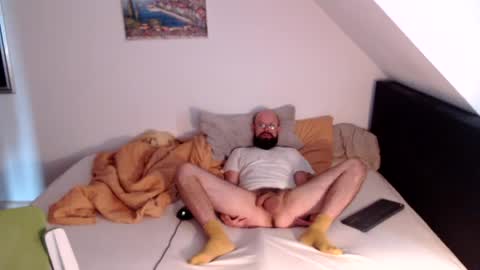 age_of_pleasure online show from July 23, 9:40 am