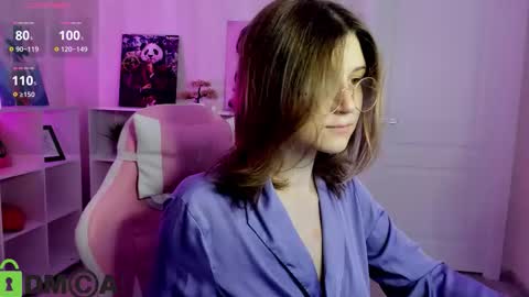Snapshot of agnes_passero chatting on October 5, 8:56 am Agnes online show from October 5, 8:56 am