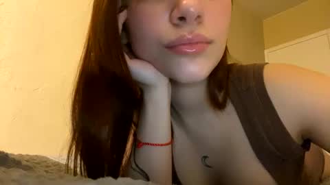 Agnes online show from February 18, 3:30 pm