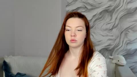 Agnia White online show from November 25, 10:59 am