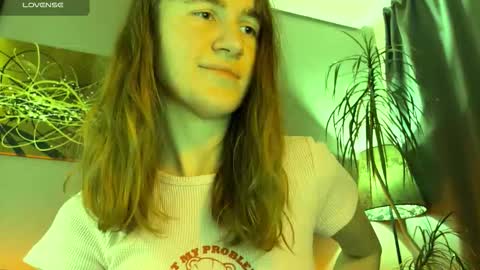 Snapshot of agniia257 chatting on February 18, 4:36 pm Kleya online show from February 18, 4:36 pm