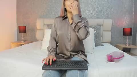 Ahmara  online show from November 8, 11:32 am