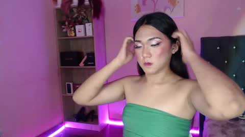 Snapshot of ahmrigrande chatting on December 12, 4:43 pm Ahmri online show from December 12, 4:43 pm