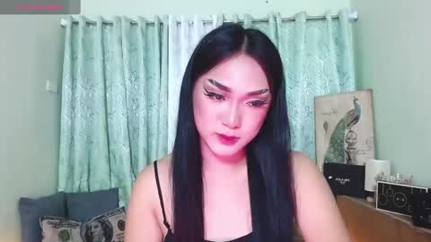 Snapshot of ahmrigrande chatting on February 5, 1:54 pm Ahmri online show from February 5, 1:54 pm