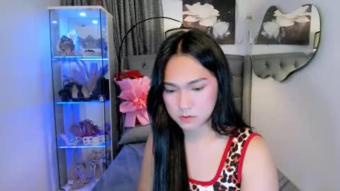 Snapshot of ahmrigrande chatting on November 21, 6:06 pm Ahmri online show from November 21, 6:06 pm