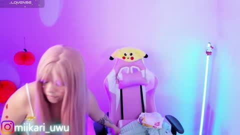 Ahri help me get to 100  online show from October 7, 3:36 am