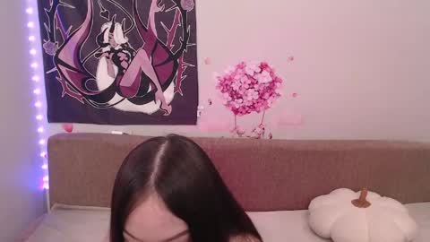 Snapshot of ahristellar chatting on May 16, 7:56 pm Ahri online show from May 16, 7:56 pm