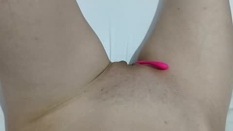 Snapshot of ahsexi chatting on March 30, 7:04 pm Taylor online show from March 30, 7:04 pm