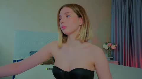 ai__chan online show from May 30, 11:02 pm